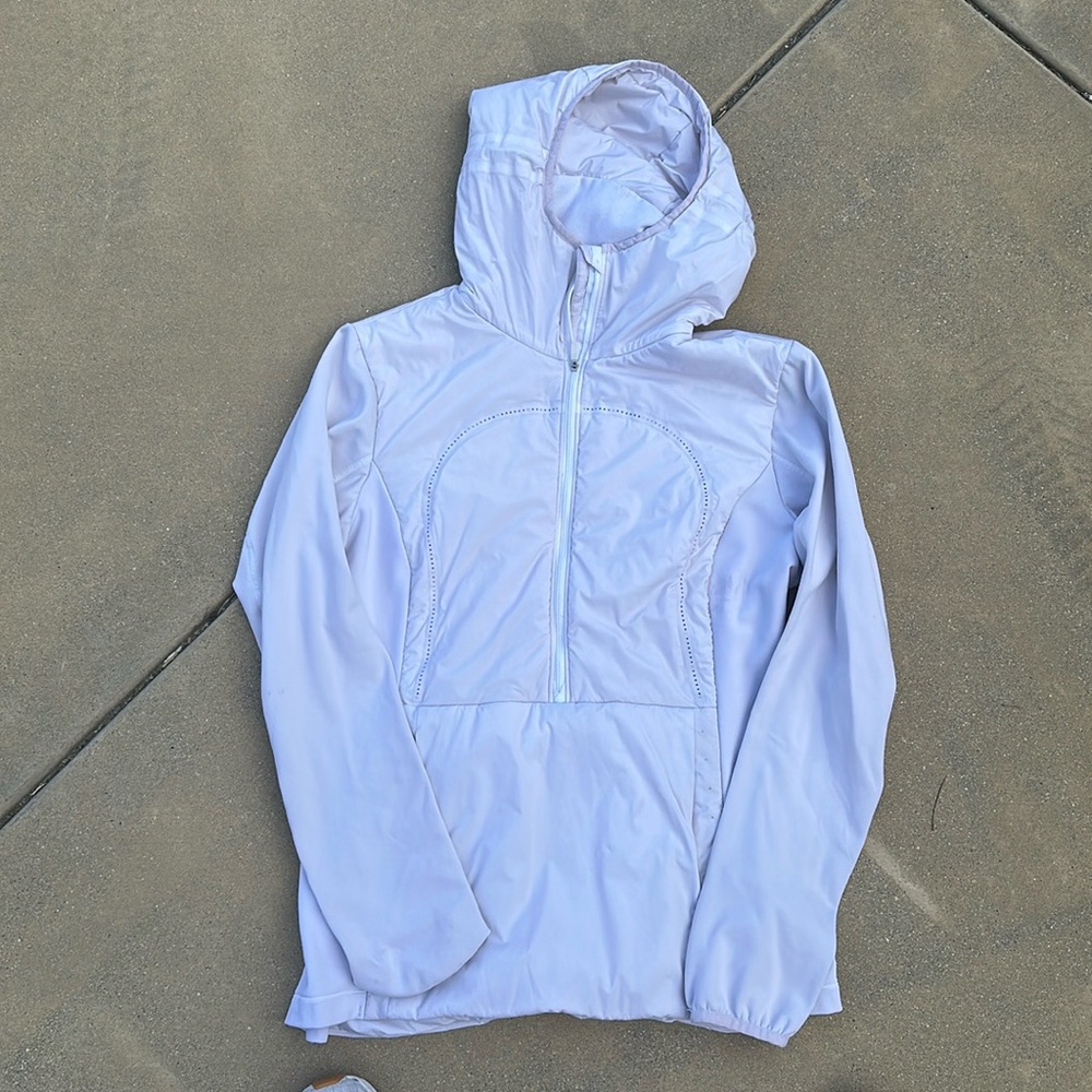 Lululemon white pullover size 10